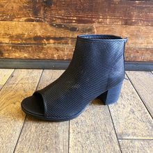  Open toe ankle boot in vegan leather by Savannah Collections - Black Truffle