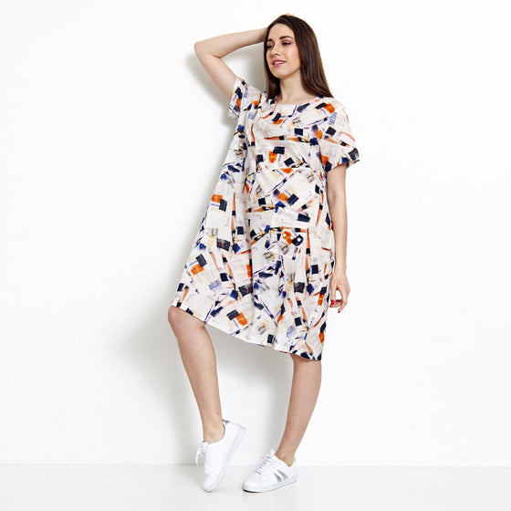 White abstract print dress by Bella Blue