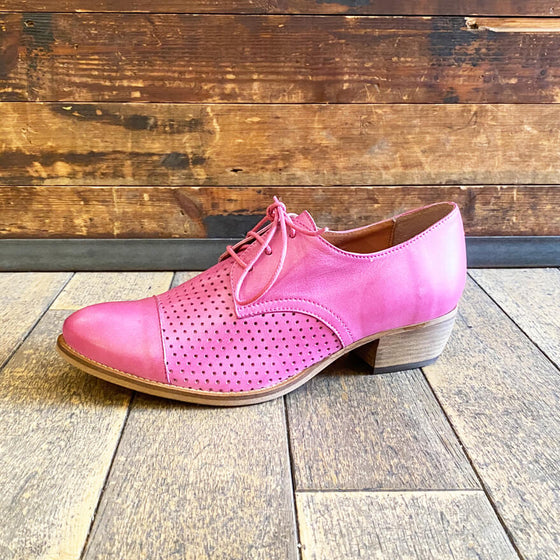 Mid heel perforated pink leather laceups by Relance - Black Truffle